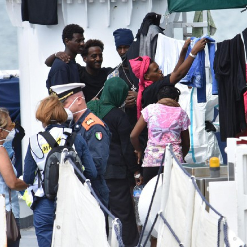 Migranti Diciotti, Ue all'Italia: minacce inutili