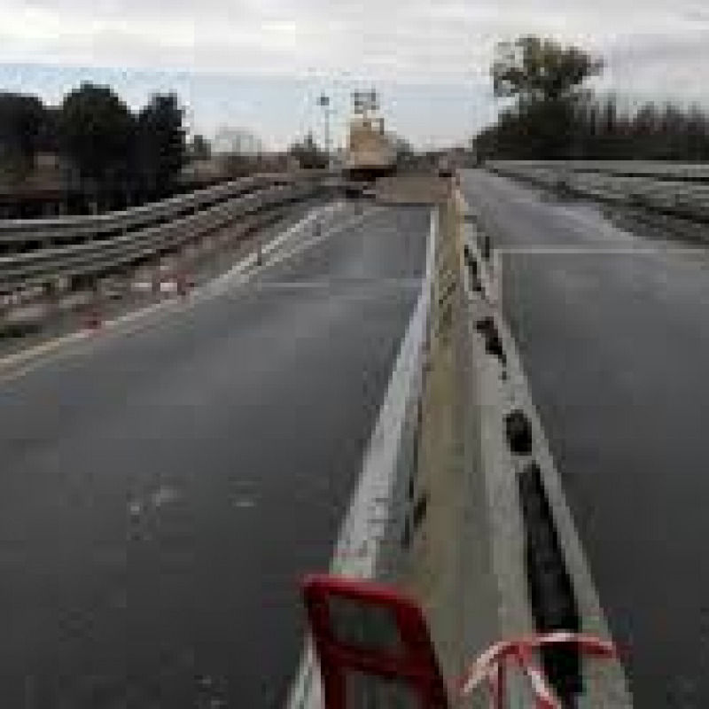 Stop ai tir di oltre 7,5 tonnellate sul viadotto Allaro