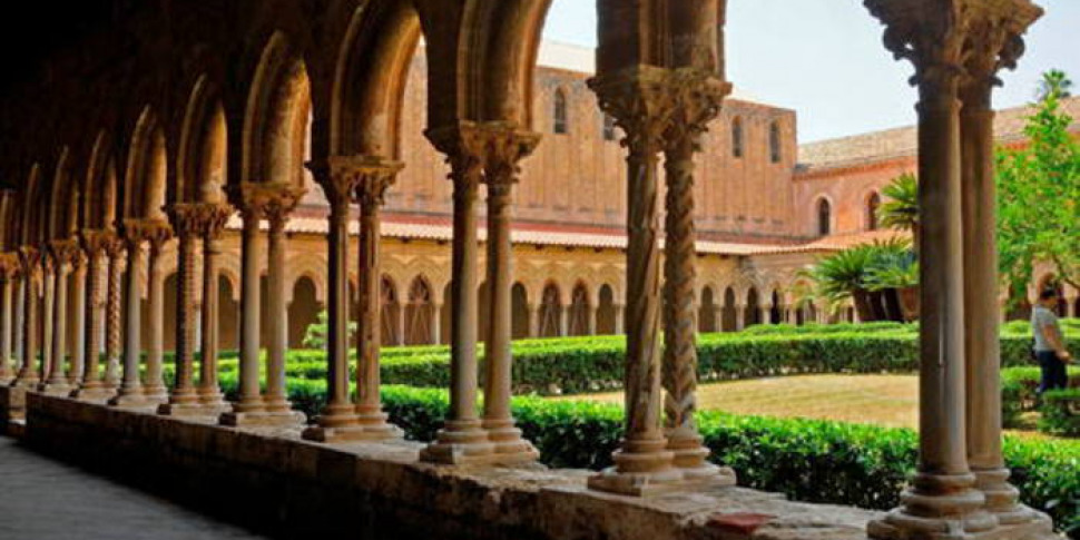 monreale nel 2027 capitale italiana del libro da Gazzettadelsud.it monreale nel 2027 capitale italiana del libro