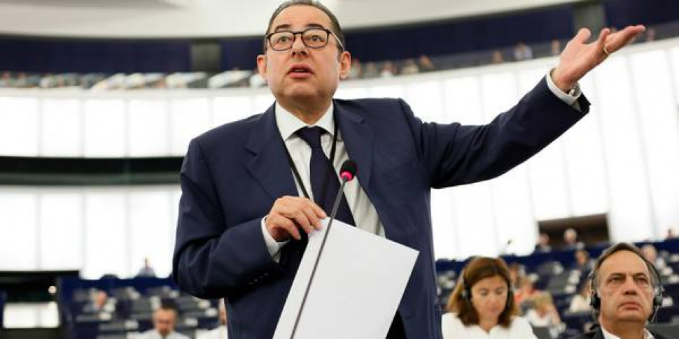 gianni pittella presenta il libro mi chiamo gianni un evento targato rende riformista da Gazzettadelsud.it gianni pittella presenta il libro mi chiamo gianni un evento targato rende riformista