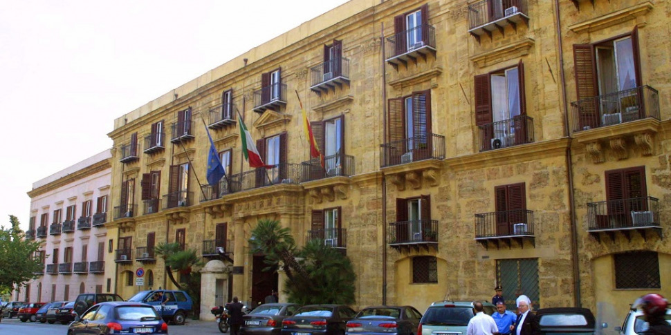 https://assets.gazzettadelsud.it/2018/09/Palazzo-dOrleans-970x485.jpg