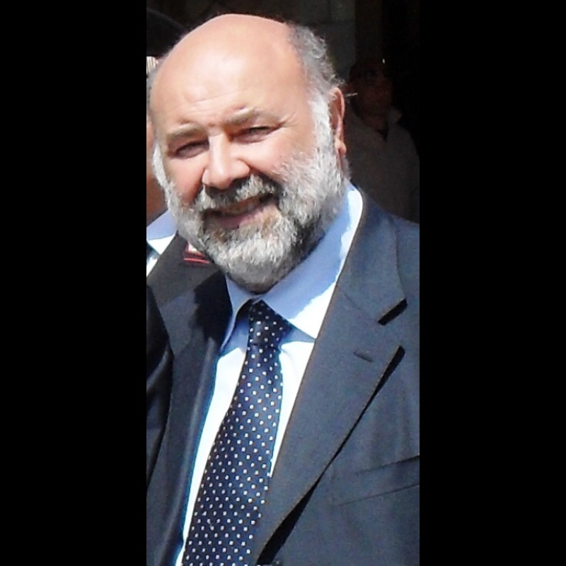 L'ex sindaco Salvatore De Maio