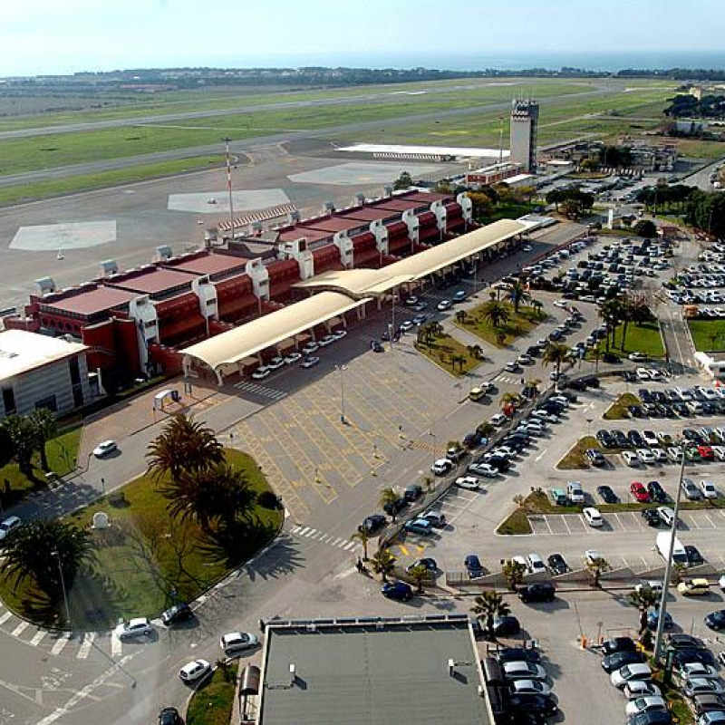 Aeroporto di Lamezia Terme, fonte Wikipedia