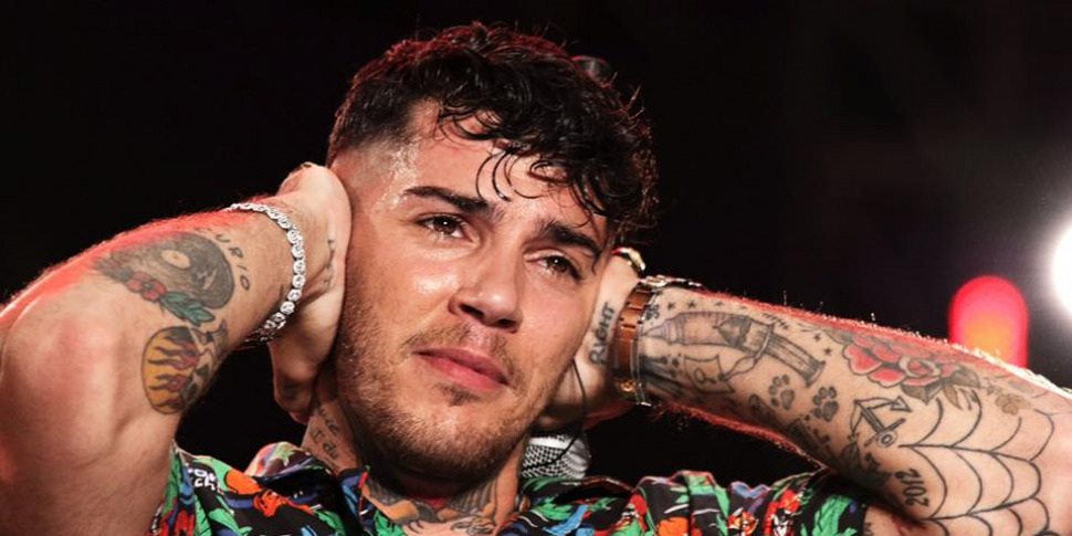 Inchiesta sugli ultrà milanesi: perquisito anche il rapper Emis Killa