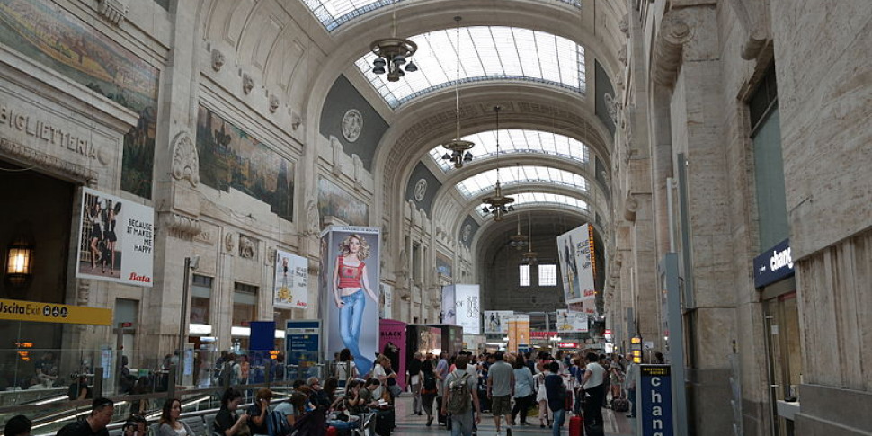 https://assets.gazzettadelsud.it/2018/10/STAZIONE-CENTRALE-DI-MILANO-1-970x485.jpg