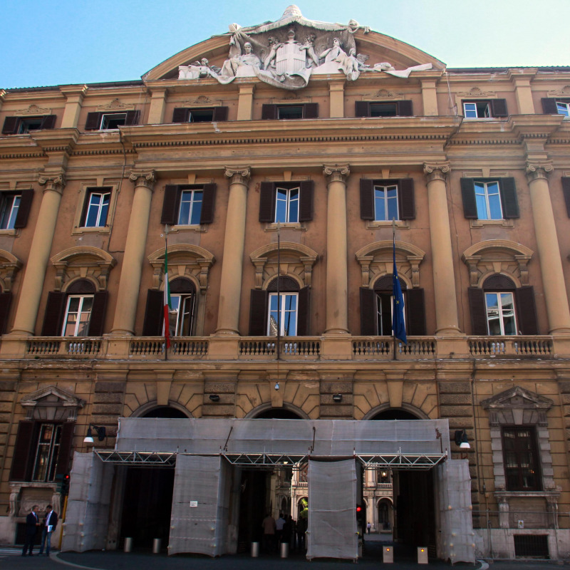 Veduta esterna del palazzo del Ministero dell'Economia