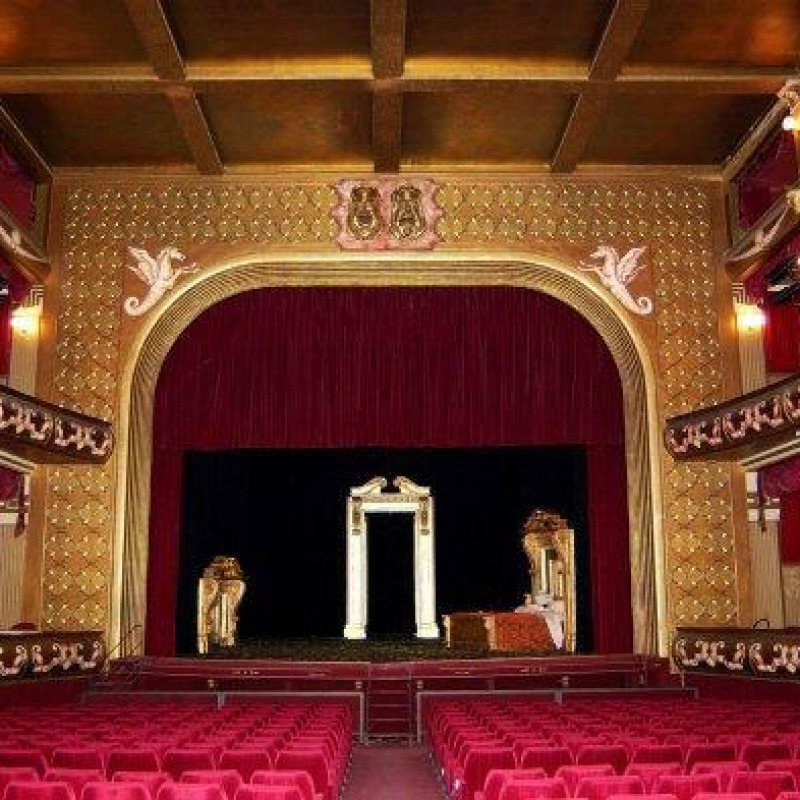 Il Teatro comunale Grandinetti