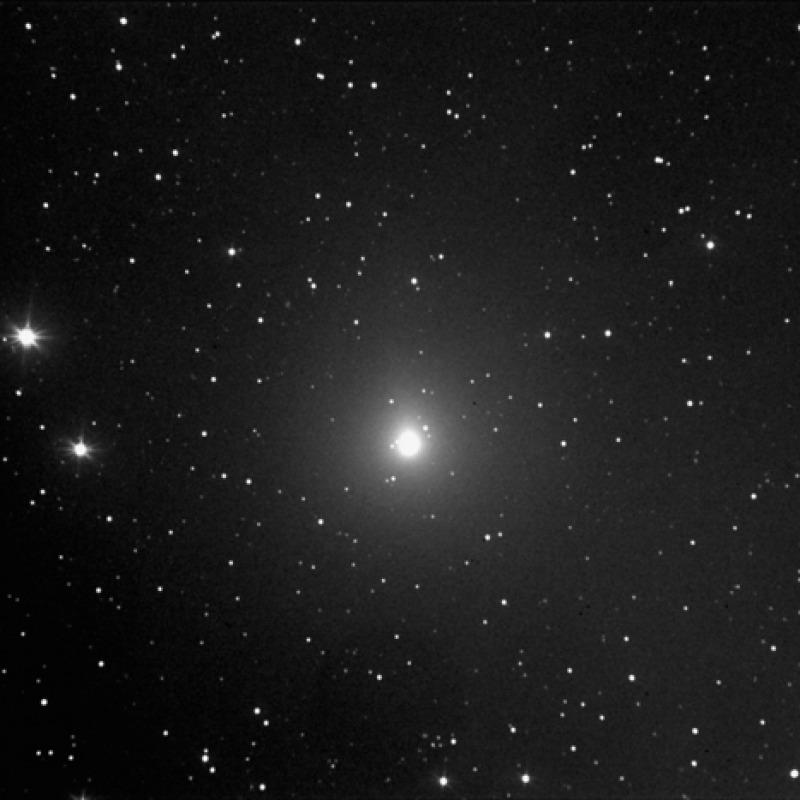 La cometa di Natale su uno sfondo di stelle cadenti (fonte: UAI)