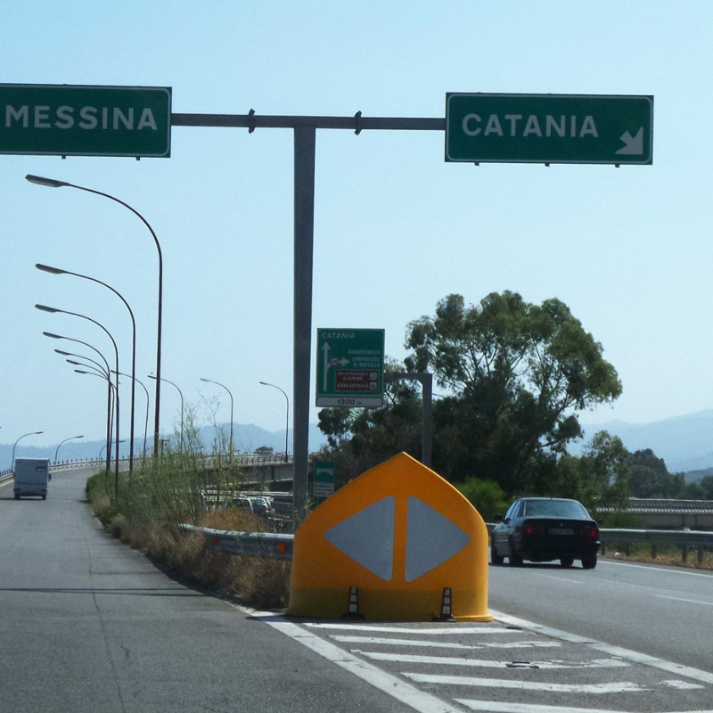Un tratto dell'autostrada Messina-Catania