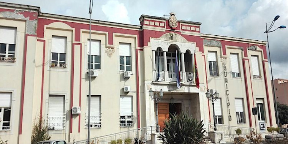 Barcellona, il Tar sospende l'ordinanza di demolizione per un immobile