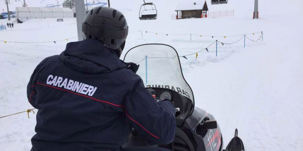 Bimba di Roma perde il controllo sulla pista da sci in Val di Susa ...