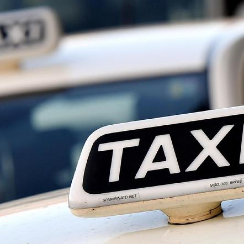 A Roma 5mila nuove licenze taxi-ncc entro il 2021