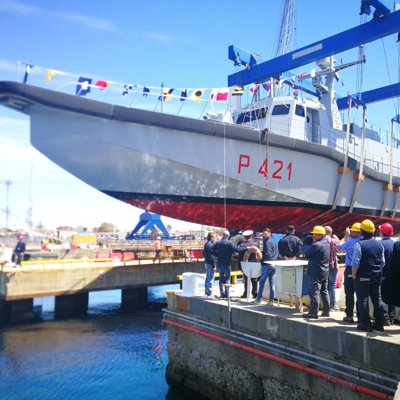 La nave sul molo di Messina