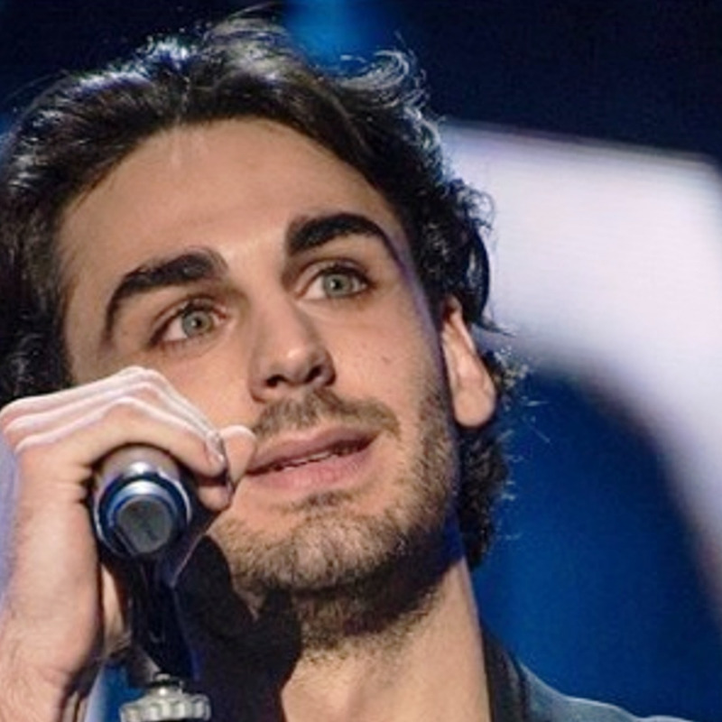 Il tour di Alberto Urso tocca anche la Calabria: il tenore fa tappa a Rende, Vibo Valentia e Reggio