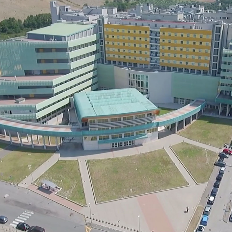 Una veduta aerea dell'azienda ospedaliero-universitaria Mater Domini di Catanzaro