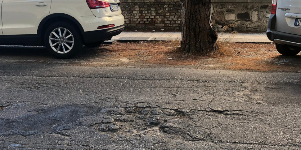 Messina, due giorni di lavori di bitumazione sul viale Italia tra viale Europa e Noviziato Casazza