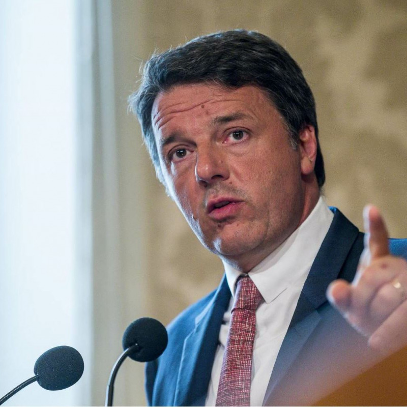 Renzi: "Spread ai massimi livelli colpa di Salvini e Di Maio"