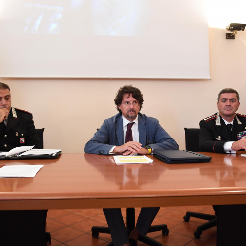 Il capo della procura di Reggio Calabria, Giovanni Bombardieri, durante la conferenza stampa