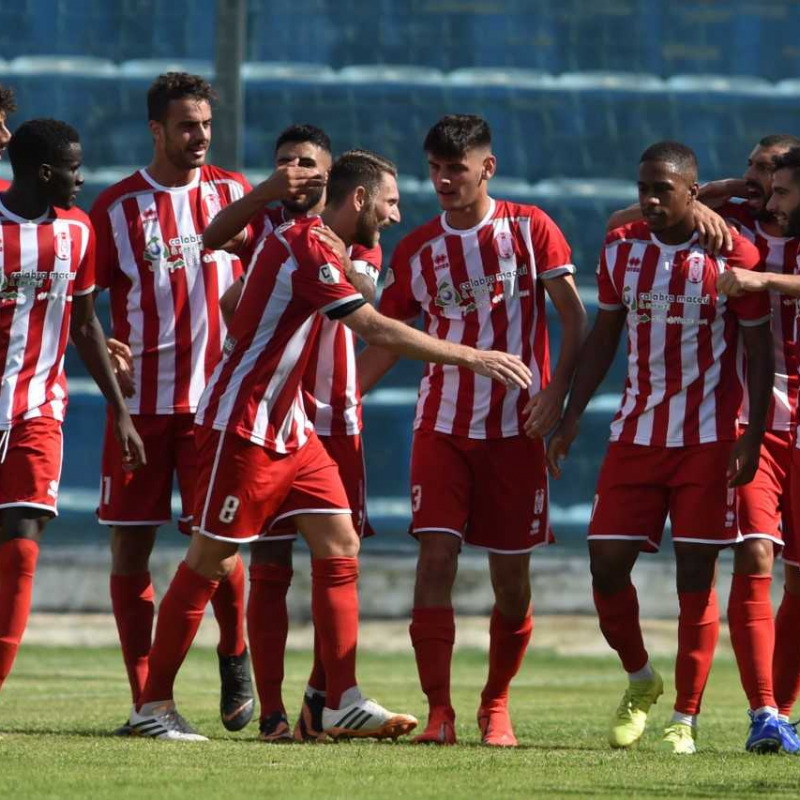 Terza sconfitta di fila per il Rende, è allarme per lo 0 in classifica - Foto