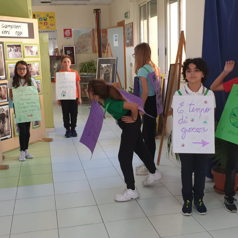 Anche a scuola si ricorda il dramma dell'alluvione di Giampilieri - Foto