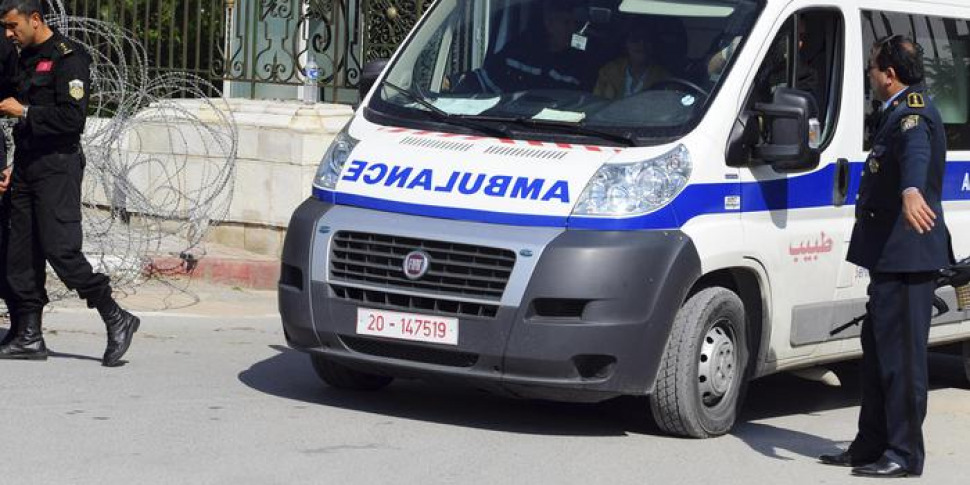 https://assets.gazzettadelsud.it/2019/12/ambulanza-tunisia-970x485.jpg