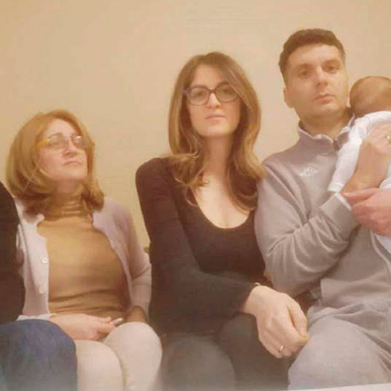 Domenico Petrolo, Orsola Dinatolo, Laura Petrolo e Gregorio Moscato col neonato