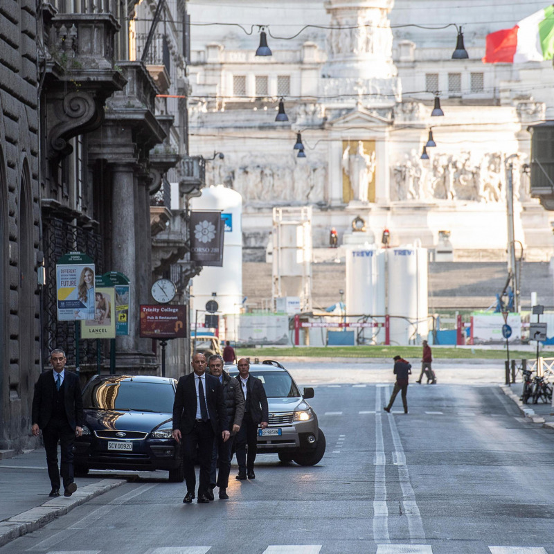 Papa Francesco per le vie di Roma