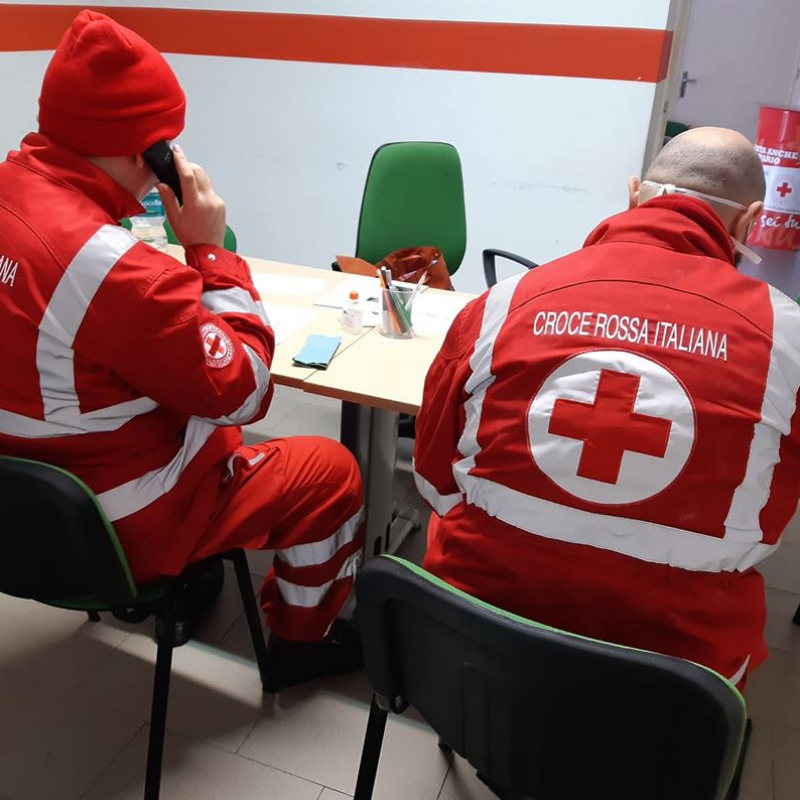 I volontari della Croce Rossa al lavoro