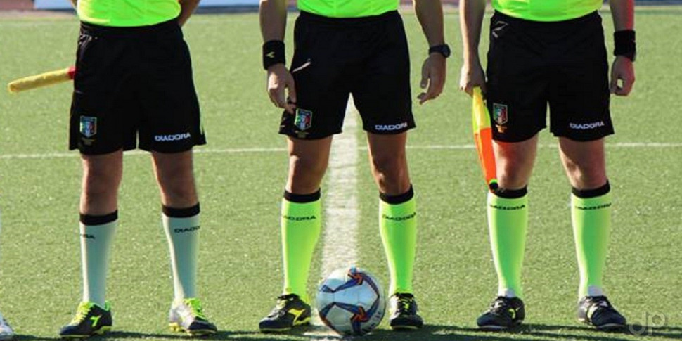 Scandalo scommesse in Turchia, 18 arbitri in manette Scandalo scommesse in Turchia, 18 arbitri in manette