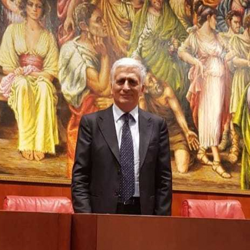 Il l vicesegretario vicario regionale nonché presidente del gruppo Udc nel Consiglio regionale della Calabria, Giuseppe Graziano