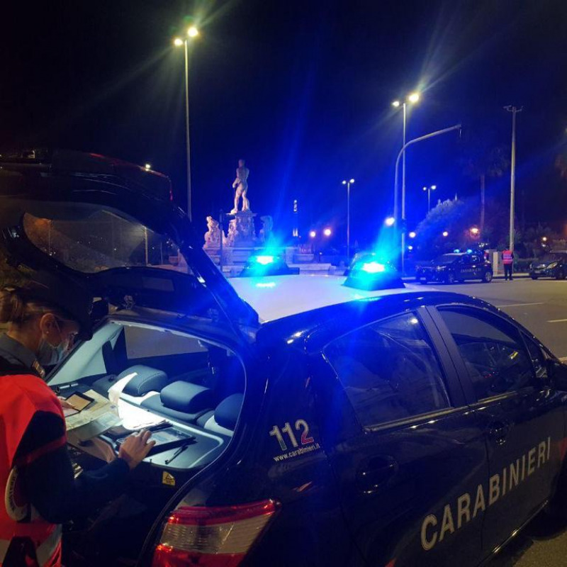 Sul luogo dell'incidente sono intervenuti i carabinieri