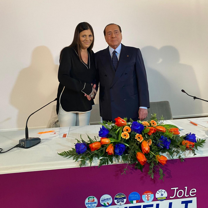 Silvio Berlusconi con Jole Santelli