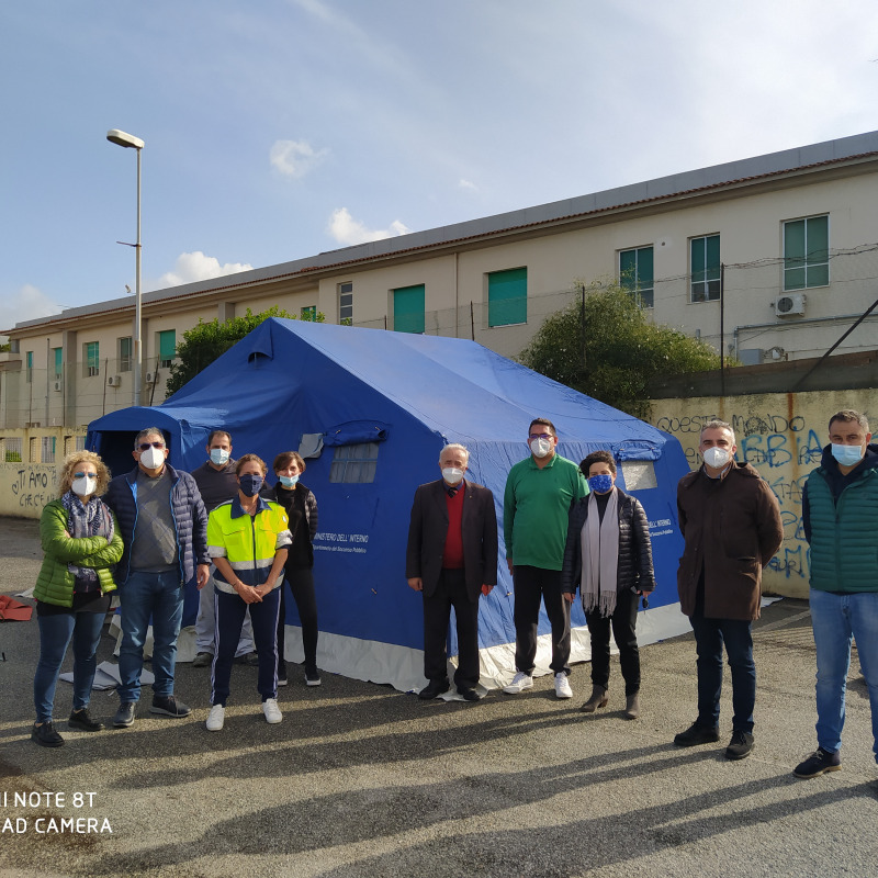 I medici Putortì e Salerno con volontari e amministratori comunali
