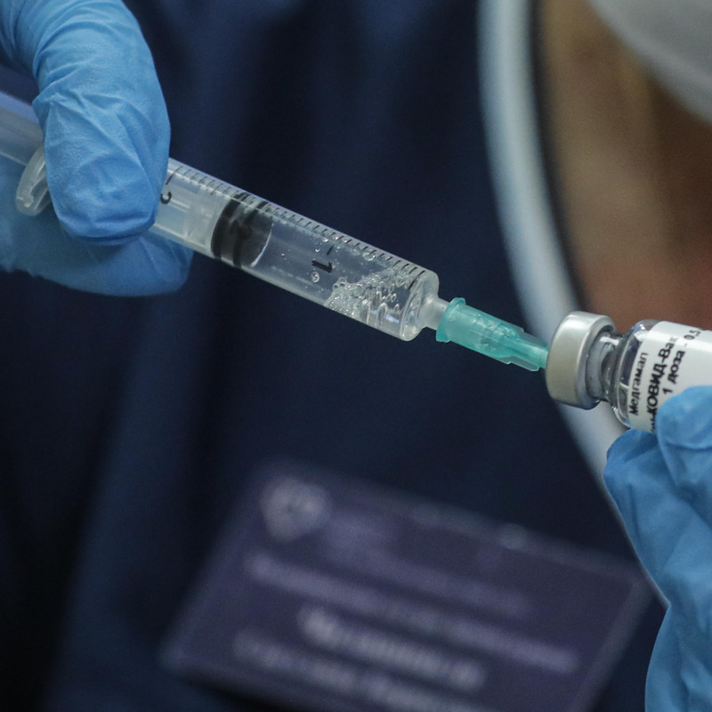 Arrivano i vaccini per gli operatori sanitari