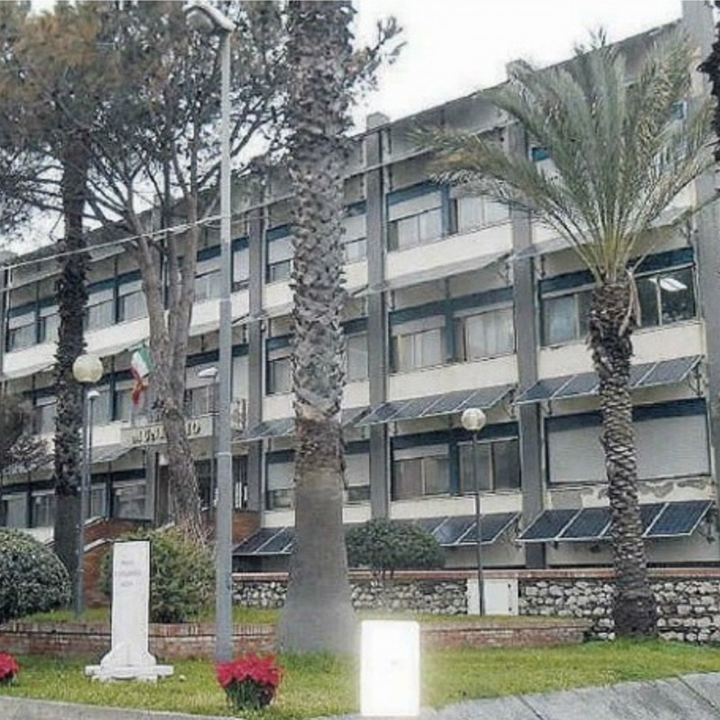 Il municipio di Santa Teresa di Riva