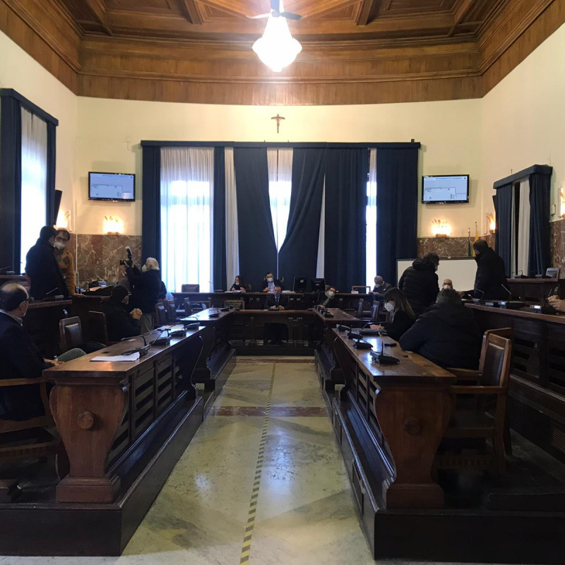 Una seduta del Consiglio comunale di Messina