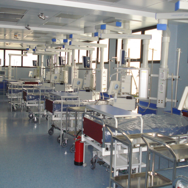 Uno dei reparti del Sant'Anna Hospital di Catanzaro