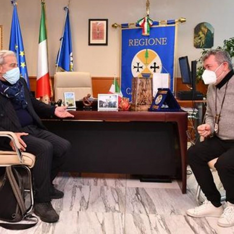 Il commissario ad acta per la sanità calabrese, Guido Longo, e il presidente facente funzioni della Regione Nino Spirlì