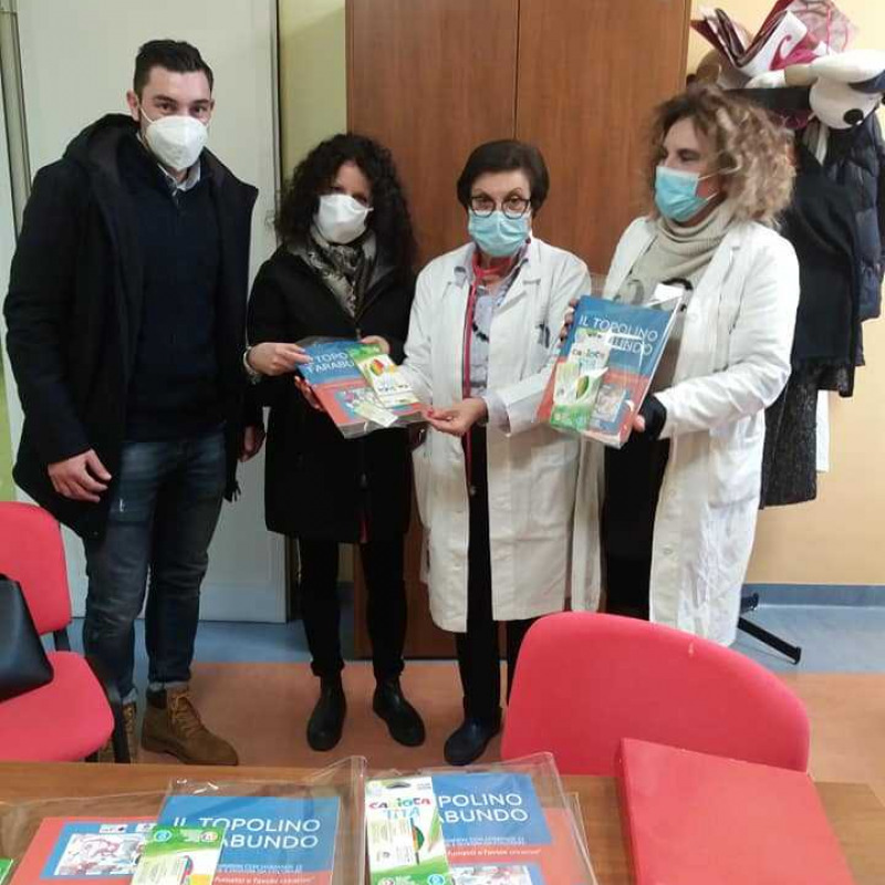 La cooperativa Shalom che gestisce la struttura per disabili ha ringraziato per la disponibilità il direttore facente funzioni del reparto di Pediatria, Anastasia Cirisano, e l’insegnante Luciana La Vecchia della Scuola ospedaliera del reparto