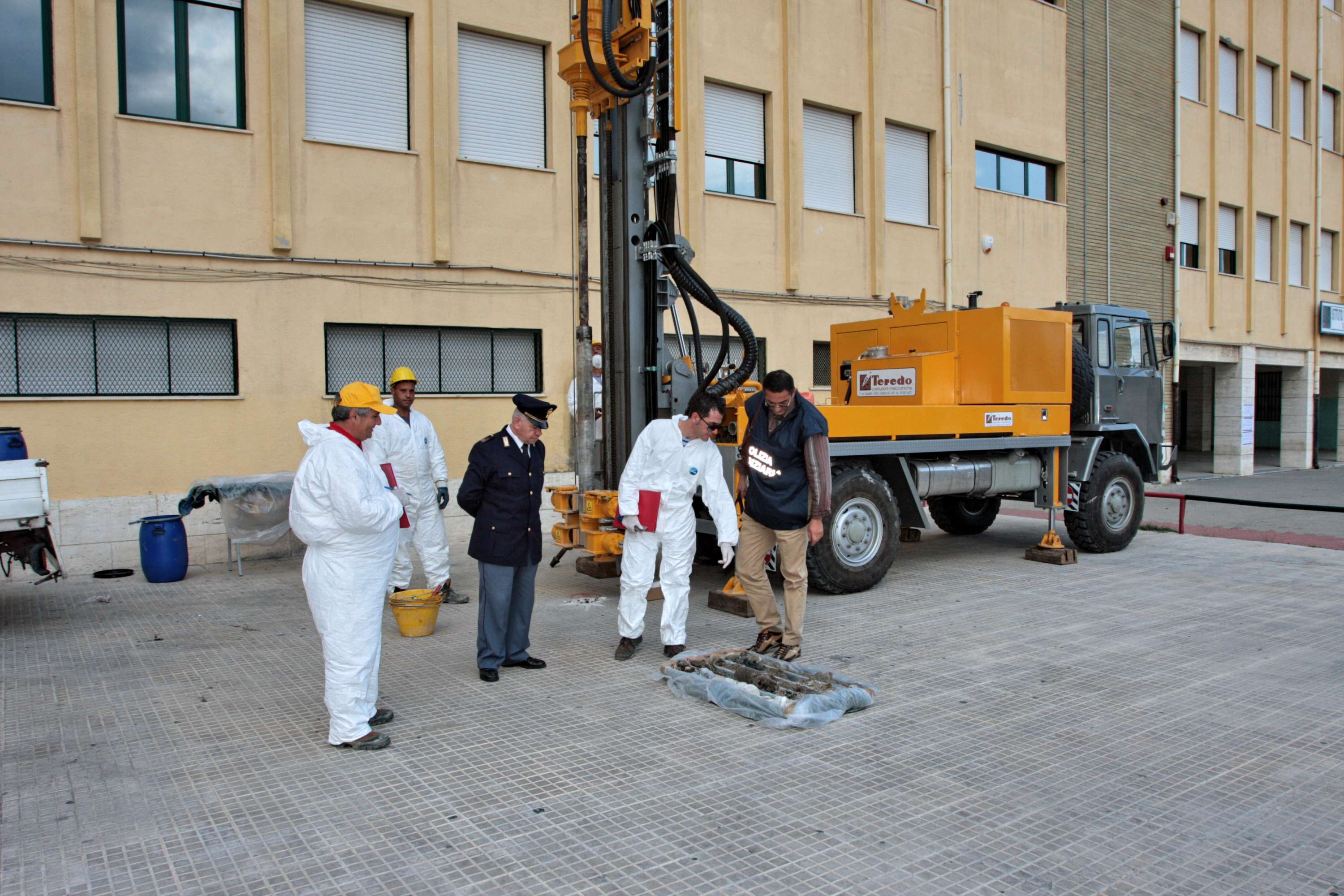 Crotone, l’Iss avanza perplessità sulla bonifica degli scarti sotto una scuola