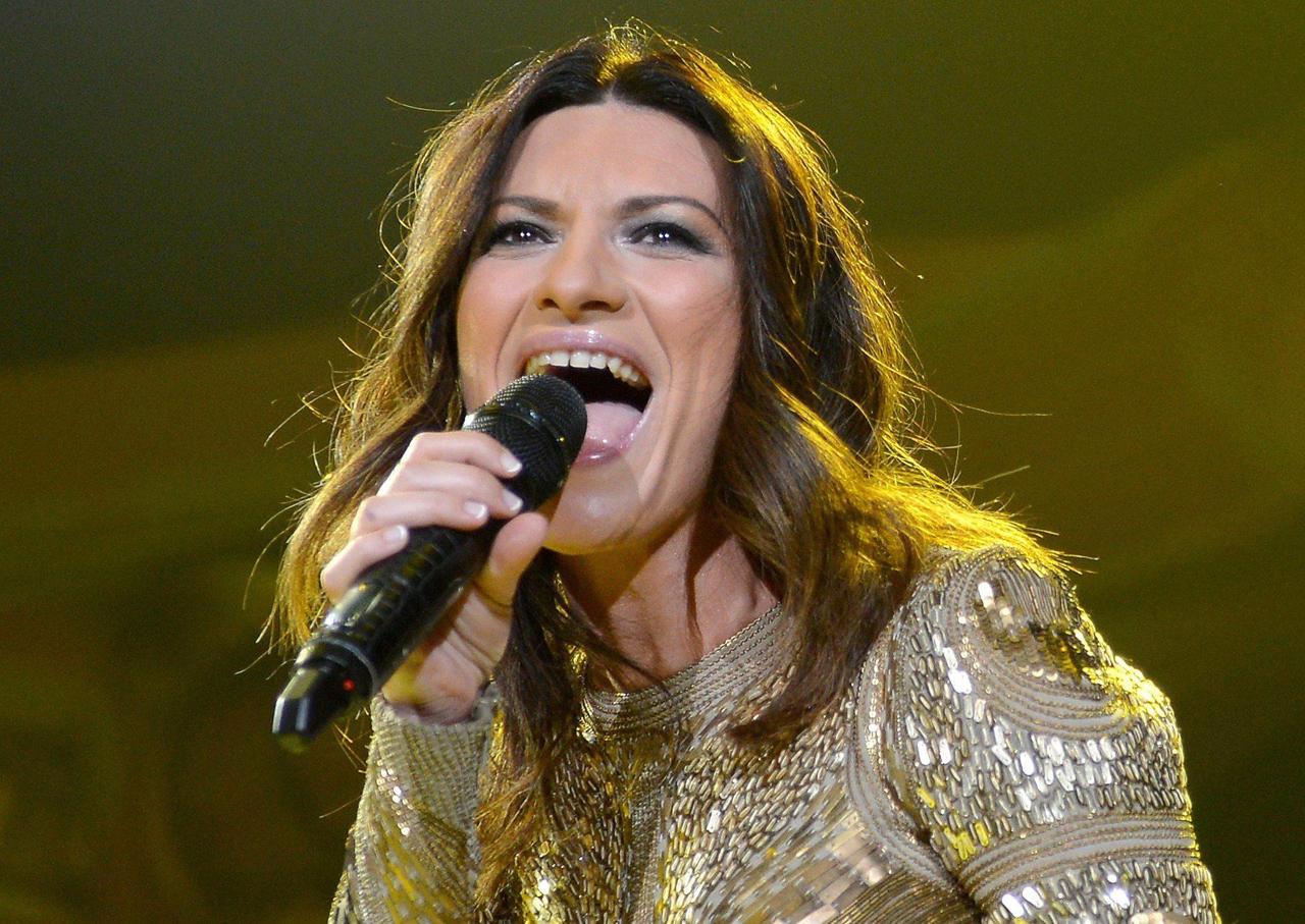 Sanremo 2022, annunciato super ospite: Laura Pausini 