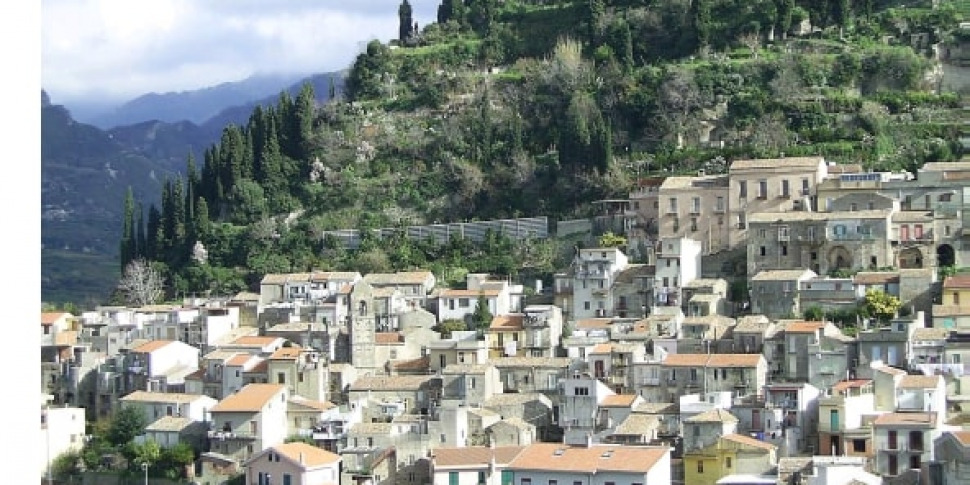 Monforte e lo snodo dei parchi eolici. Pinizzotto apre a un pieno confronto Monforte e lo snodo dei parchi eolici. Pinizzotto apre a un pieno confronto