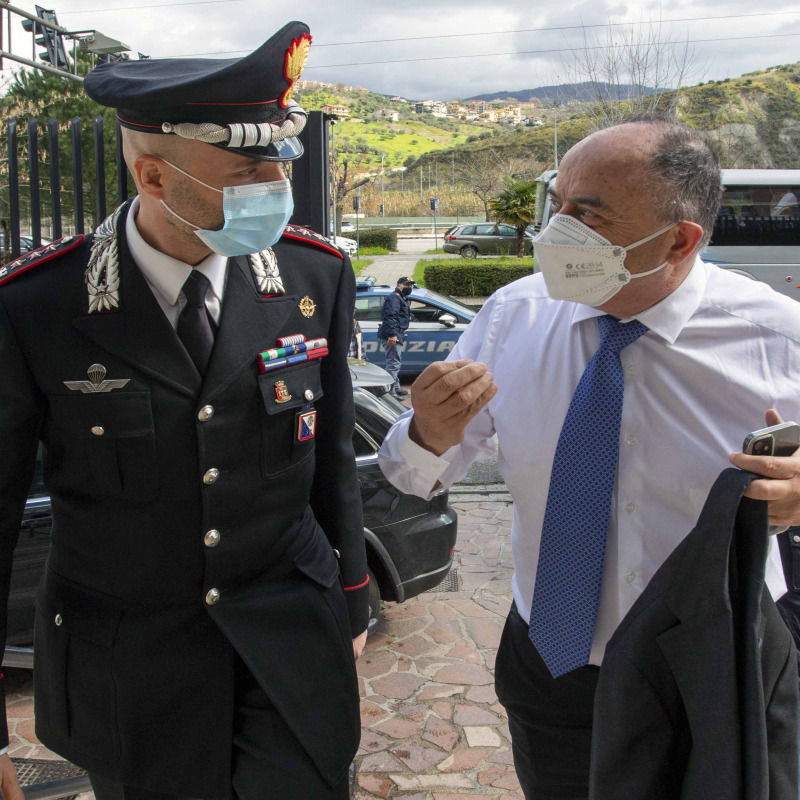 Il comandante Piero Sutera e il procuratore Nicola Gratteri