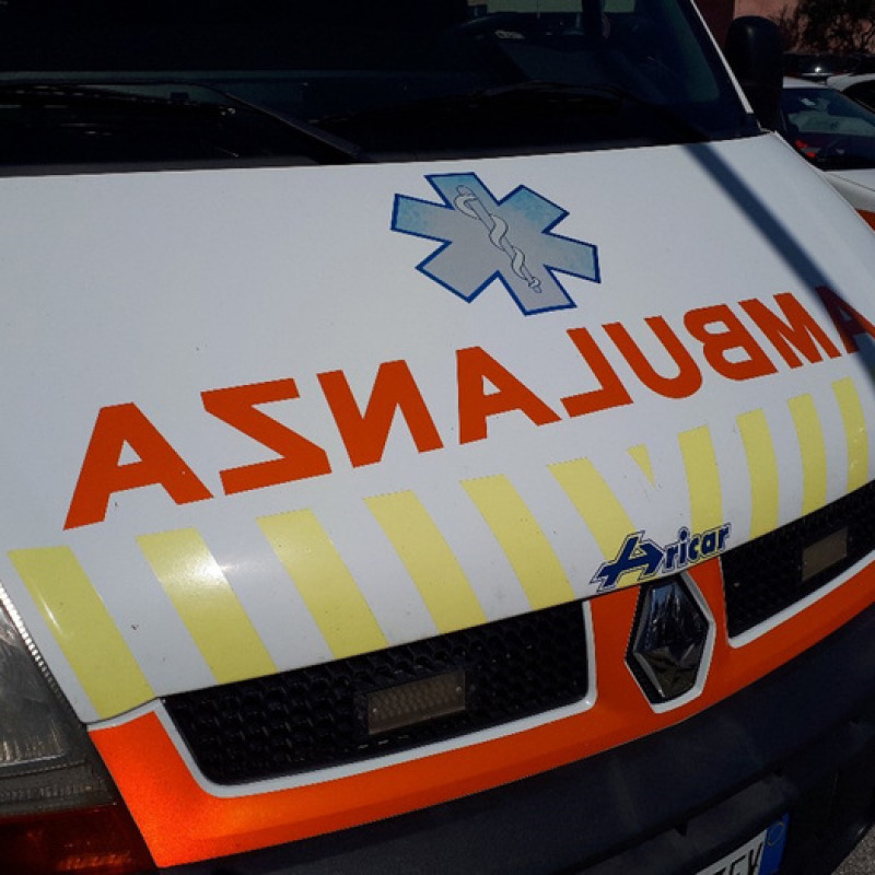 Sanità: ambulanza