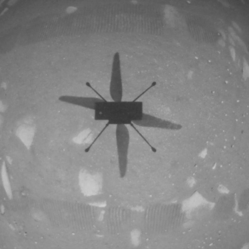 Il drone-elicottero Ingenuity si libra su Marte. La Nasa: "In volo un sogno"