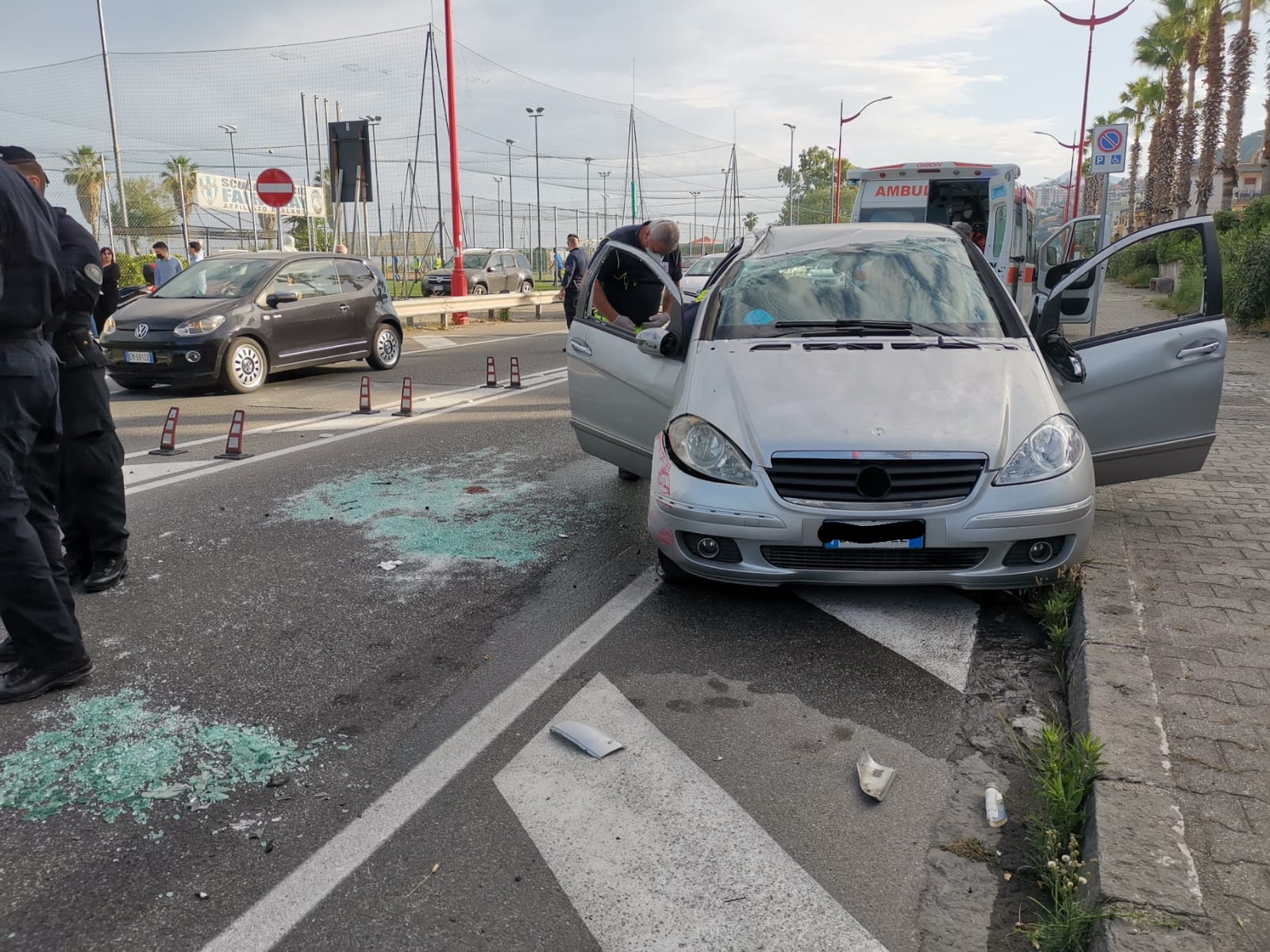 Messina, Incidente Sulla Consolare Pompea. Due Anziani Feriti ...