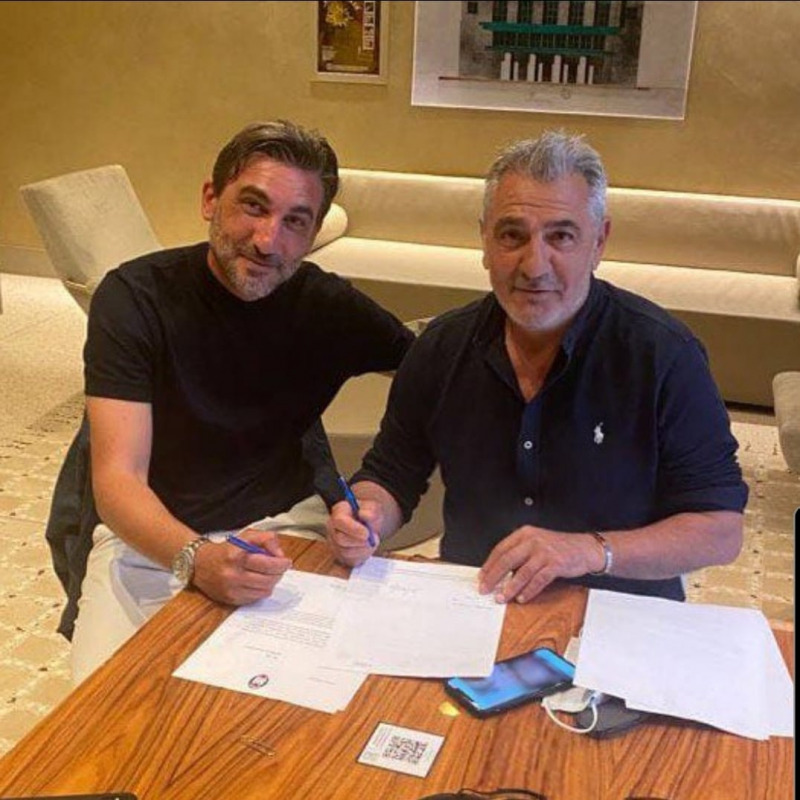 L'allenatore Francesco Modesto e il presidente del Crotone Gianni Vrenna
