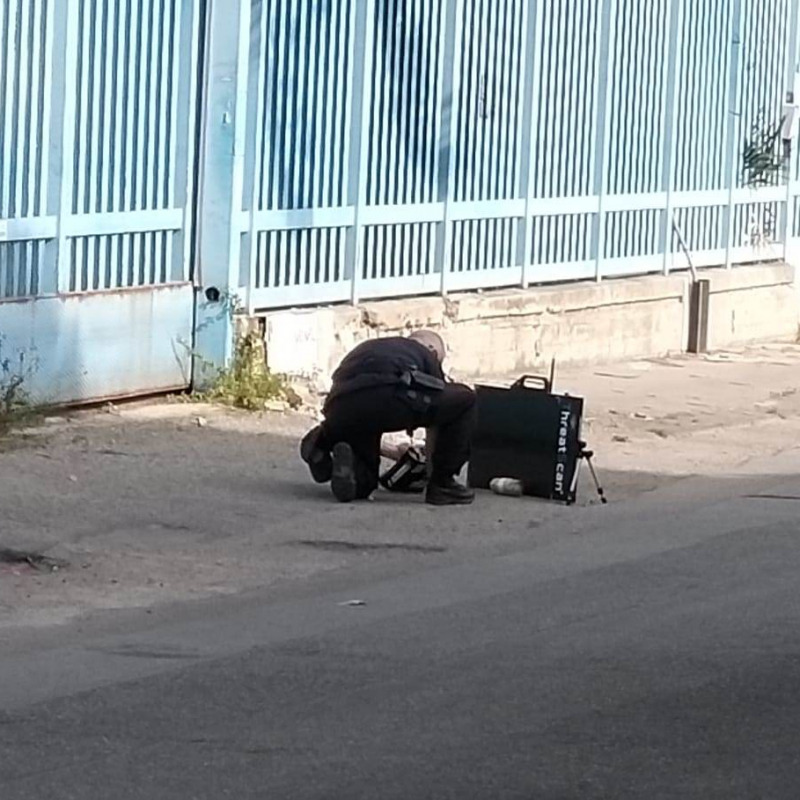Gli artificieri della Polizia in via Padova a Reggio Calabria