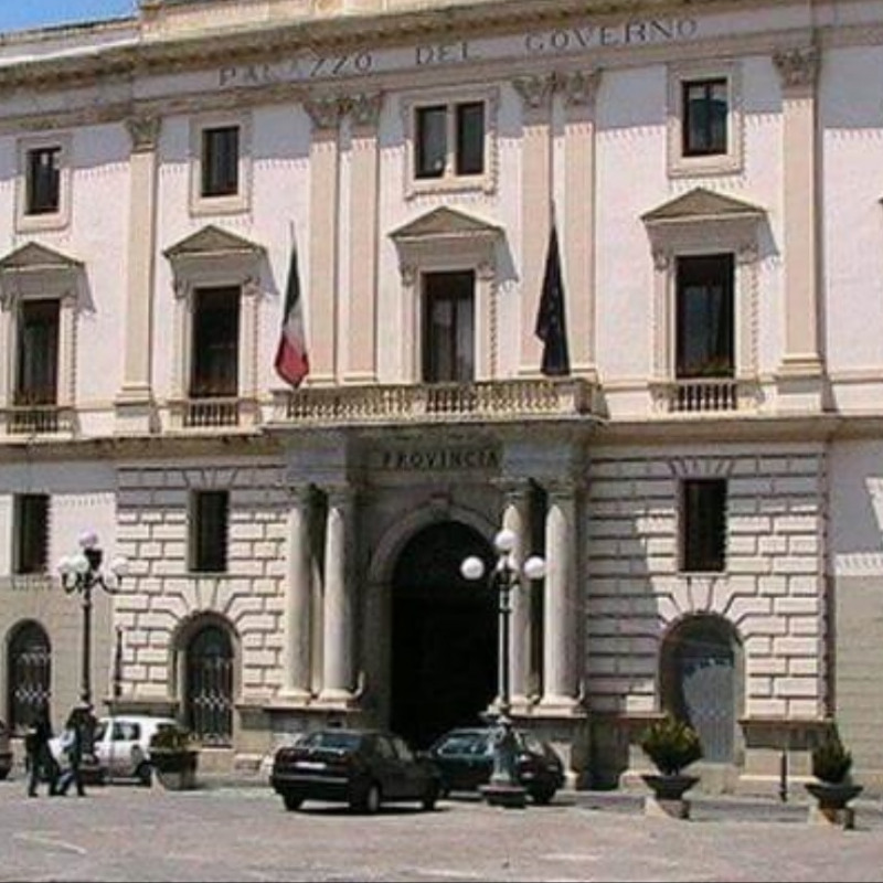 La sede della Provincia di Potenza dove sono stati acquisiti documenti per fare accertamenti