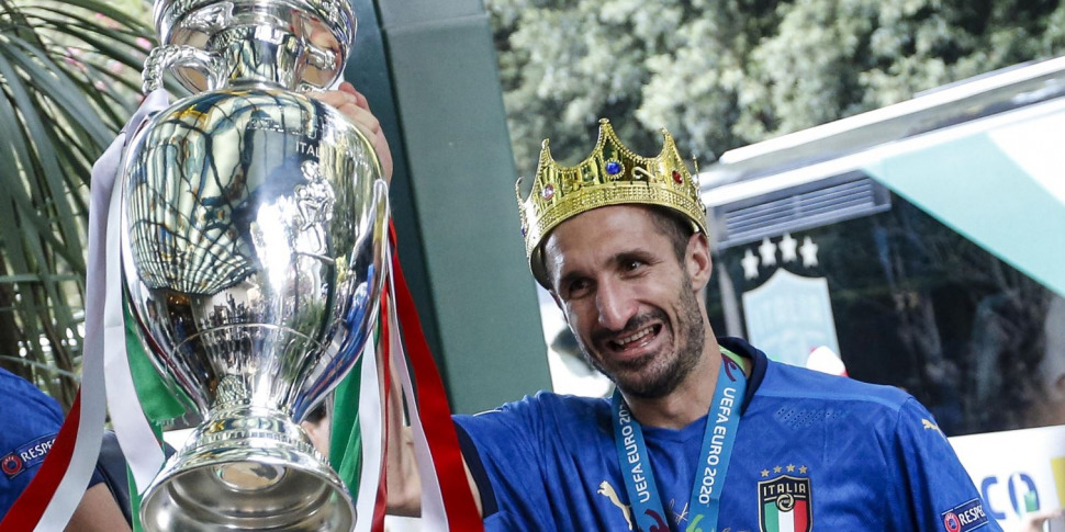 terremoto italia gi224 si pensa al dopo pirlo e maldini avanza ipotesi chiellini dt i papabili tecnici da Gazzettadelsud.it terremoto italia gi224 si pensa al dopo pirlo e maldini avanza ipotesi chiellini dt i papabili tecnici